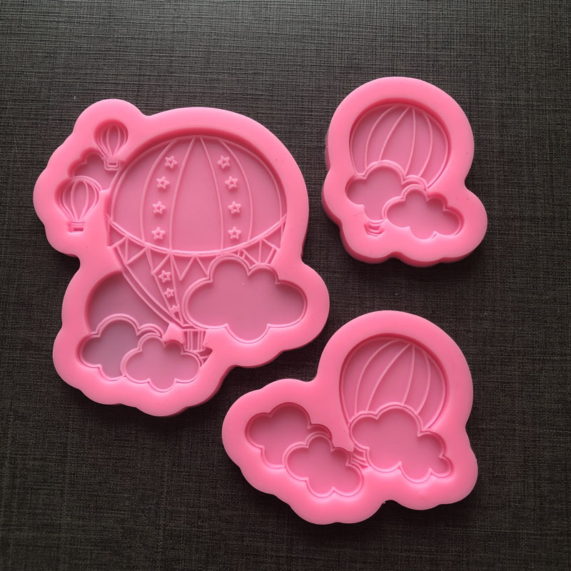 3D Printing With Silicone - Chmura tęczowa silikonowa forma do kremówki